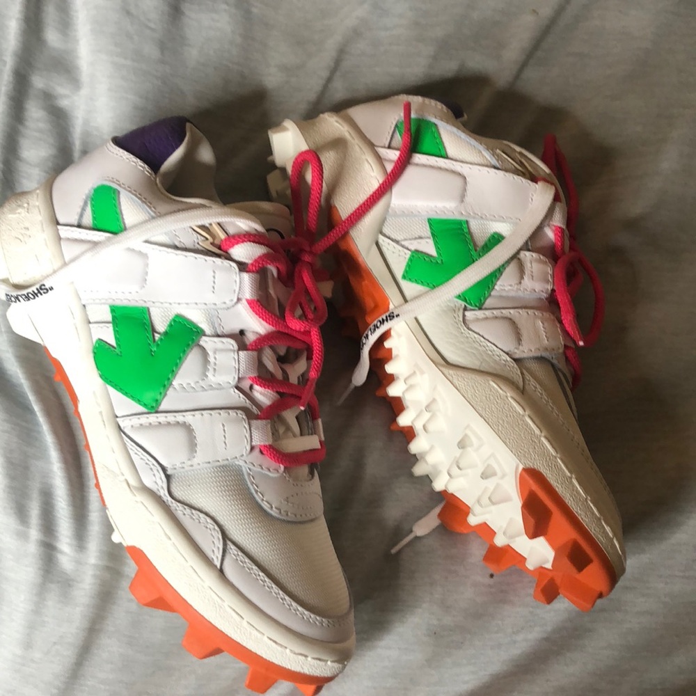 Off-White Mountain Cleated Sneaker size 37